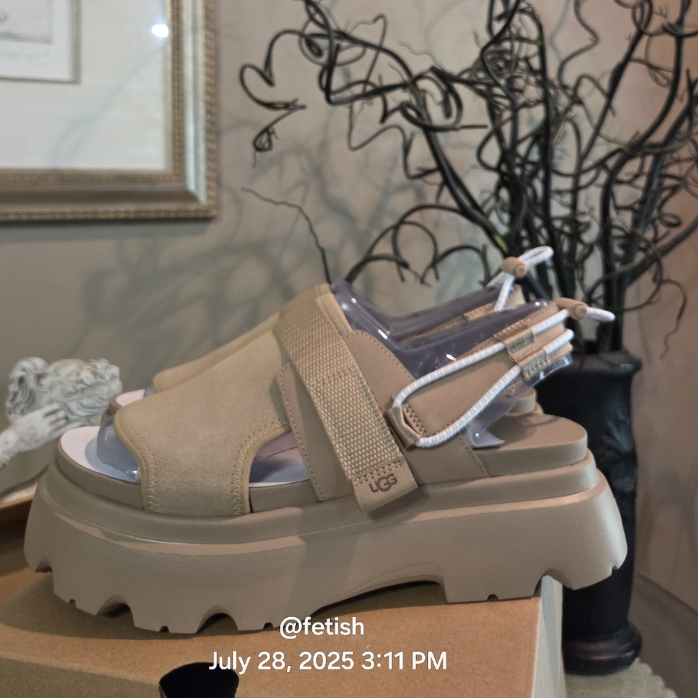 Ugg Cady Plateform Sandals In Sand Suede Leather Designer Summer Walking Shoe 78 - Picture 10 of 11
